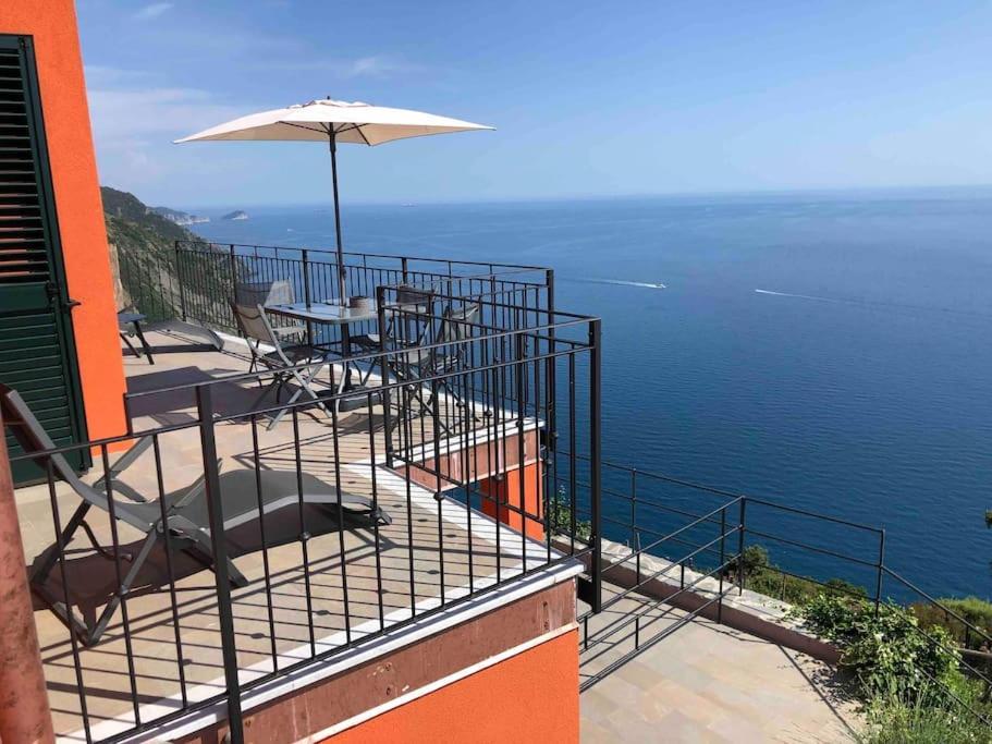 Orangehouse Cinque Terre. Private Parking Villa ริโอมัจโจเร ภายนอก รูปภาพ