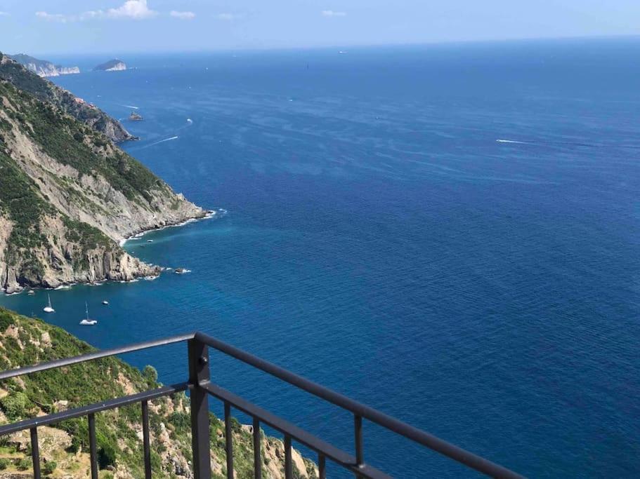 Orangehouse Cinque Terre. Private Parking Villa ริโอมัจโจเร ภายนอก รูปภาพ