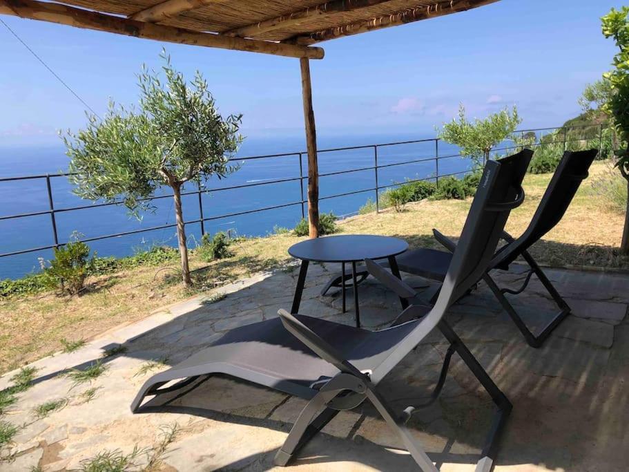 Orangehouse Cinque Terre. Private Parking Villa ริโอมัจโจเร ภายนอก รูปภาพ