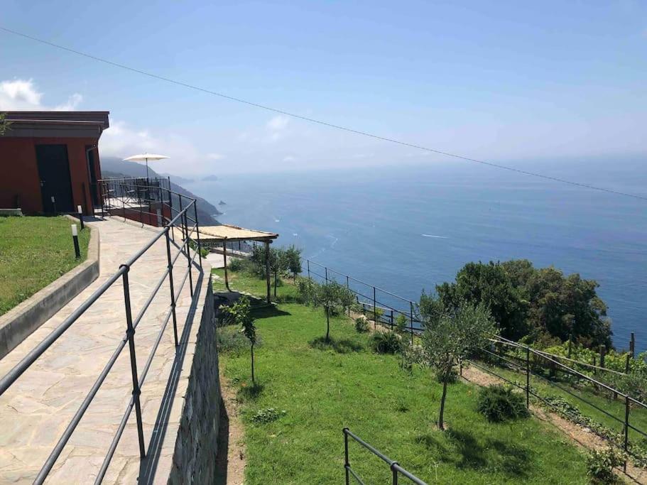 Orangehouse Cinque Terre. Private Parking Villa ริโอมัจโจเร ภายนอก รูปภาพ