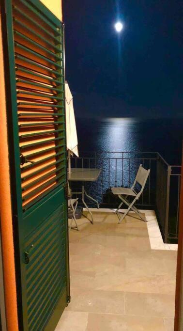 Orangehouse Cinque Terre. Private Parking Villa ริโอมัจโจเร ภายนอก รูปภาพ